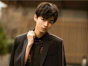 爱豆吃瓜娱乐酱王俊凯